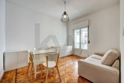 Apartamento T1 para Venda em Avenidas Novas