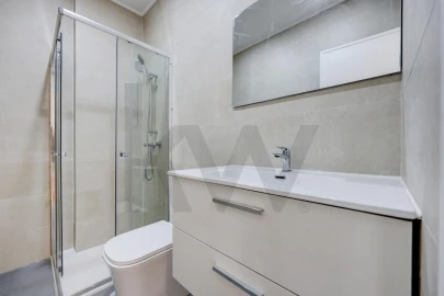 Apartamento T1 para Venda em Avenidas Novas