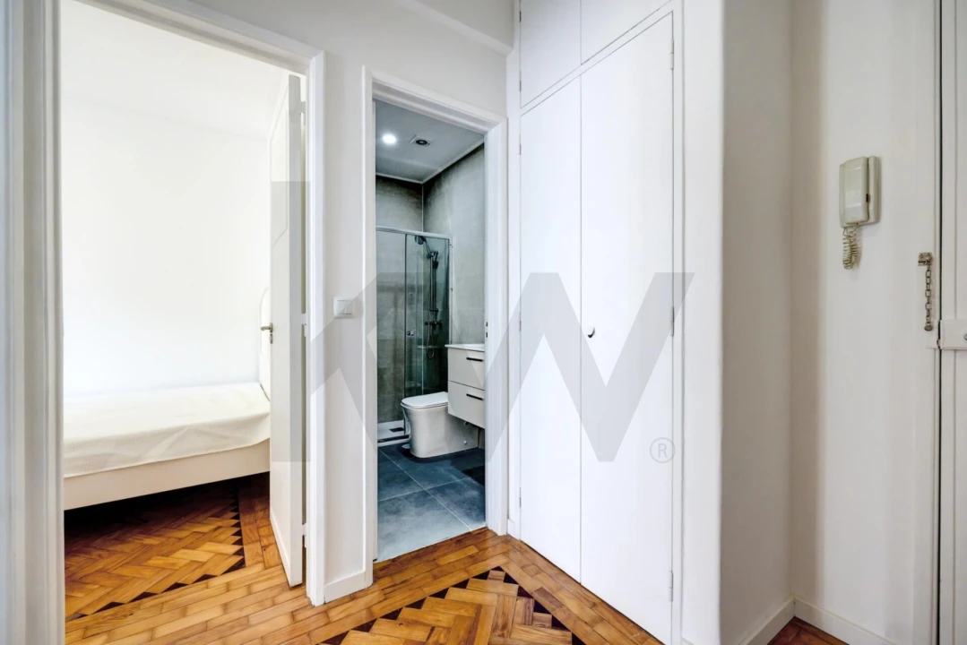 Apartamento T1 para Venda em Avenidas Novas Foto 16