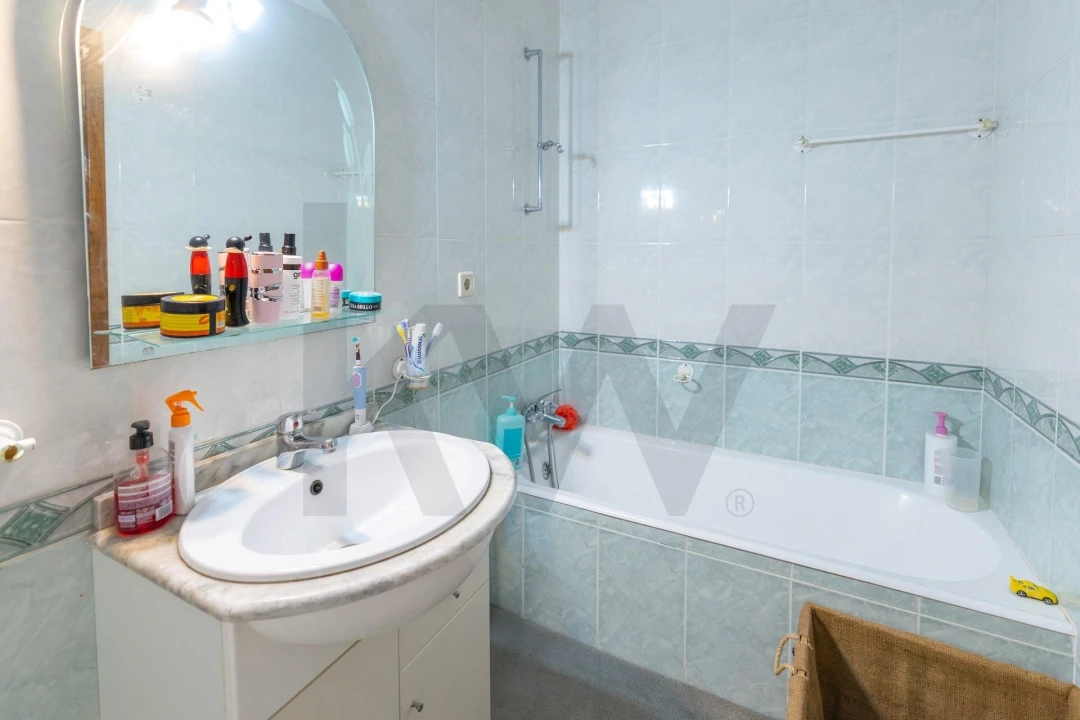 Apartamento T3 para Venda em Arrifana Foto 20