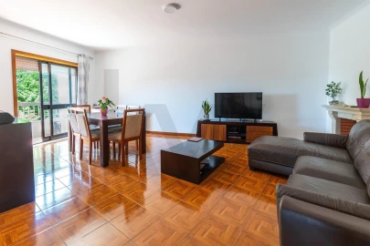 Apartamento T3 para Venda em Arrifana