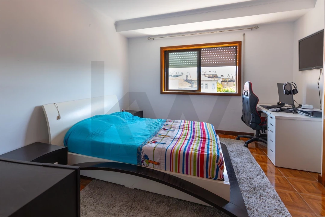 Apartamento T3 para Venda em Arrifana Foto 11