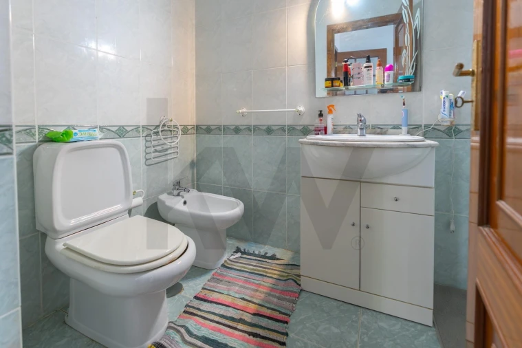 Apartamento T3 para Venda em Arrifana Foto 21