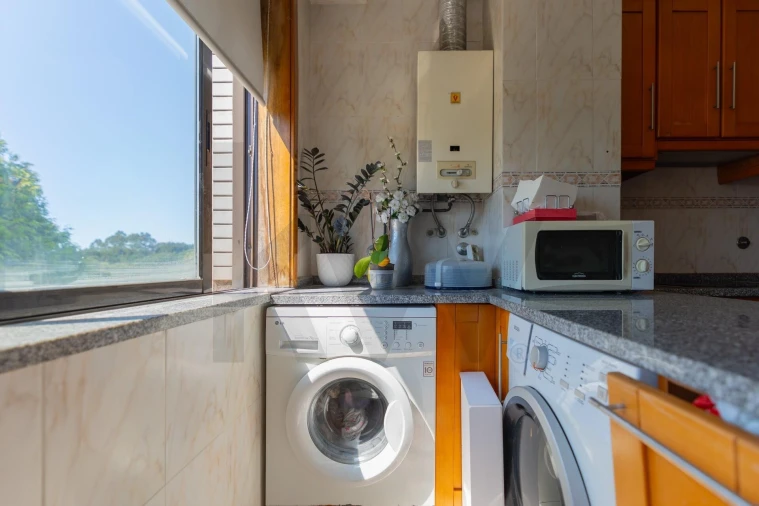 Apartamento T3 para Venda em Arrifana Foto 22