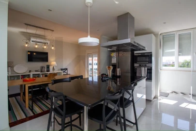 Apartamento T3 para Venda em Almeirim