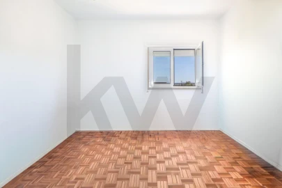 Apartamento T3 para Arrendamento em Leiria, Pousos, Barreira e Cortes