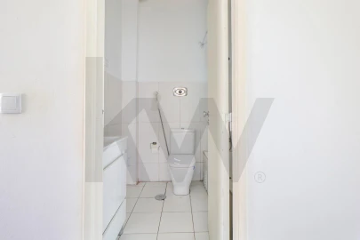 Apartamento T3 para Arrendamento em Leiria, Pousos, Barreira e Cortes