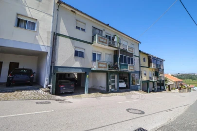 Apartamento T3 para Arrendamento em Leiria, Pousos, Barreira e Cortes
