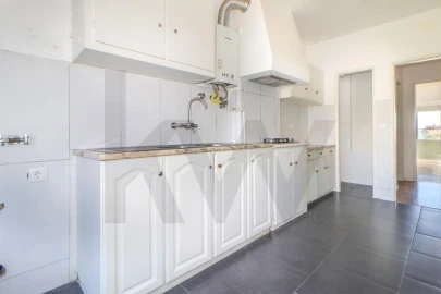 Apartamento T3 para Arrendamento em Leiria, Pousos, Barreira e Cortes