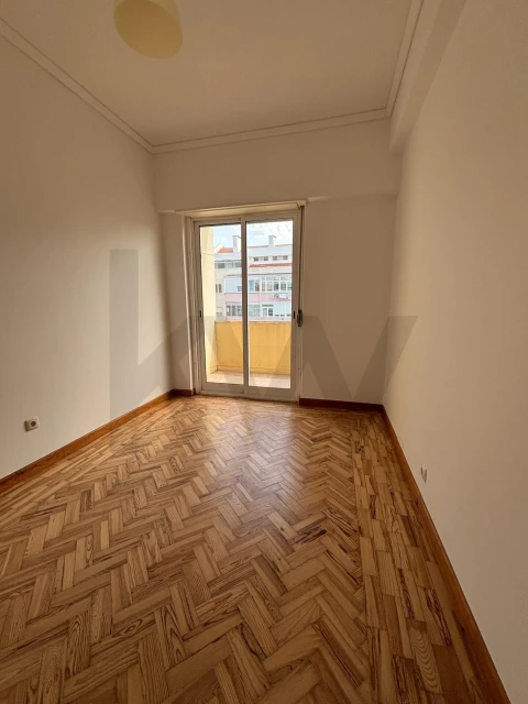 Apartamento T4 para Venda em Lumiar