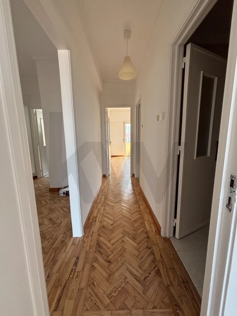 Apartamento T4 para Venda em Lumiar