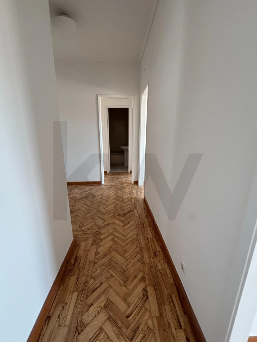 Apartamento T4 para Venda em Lumiar Foto 10