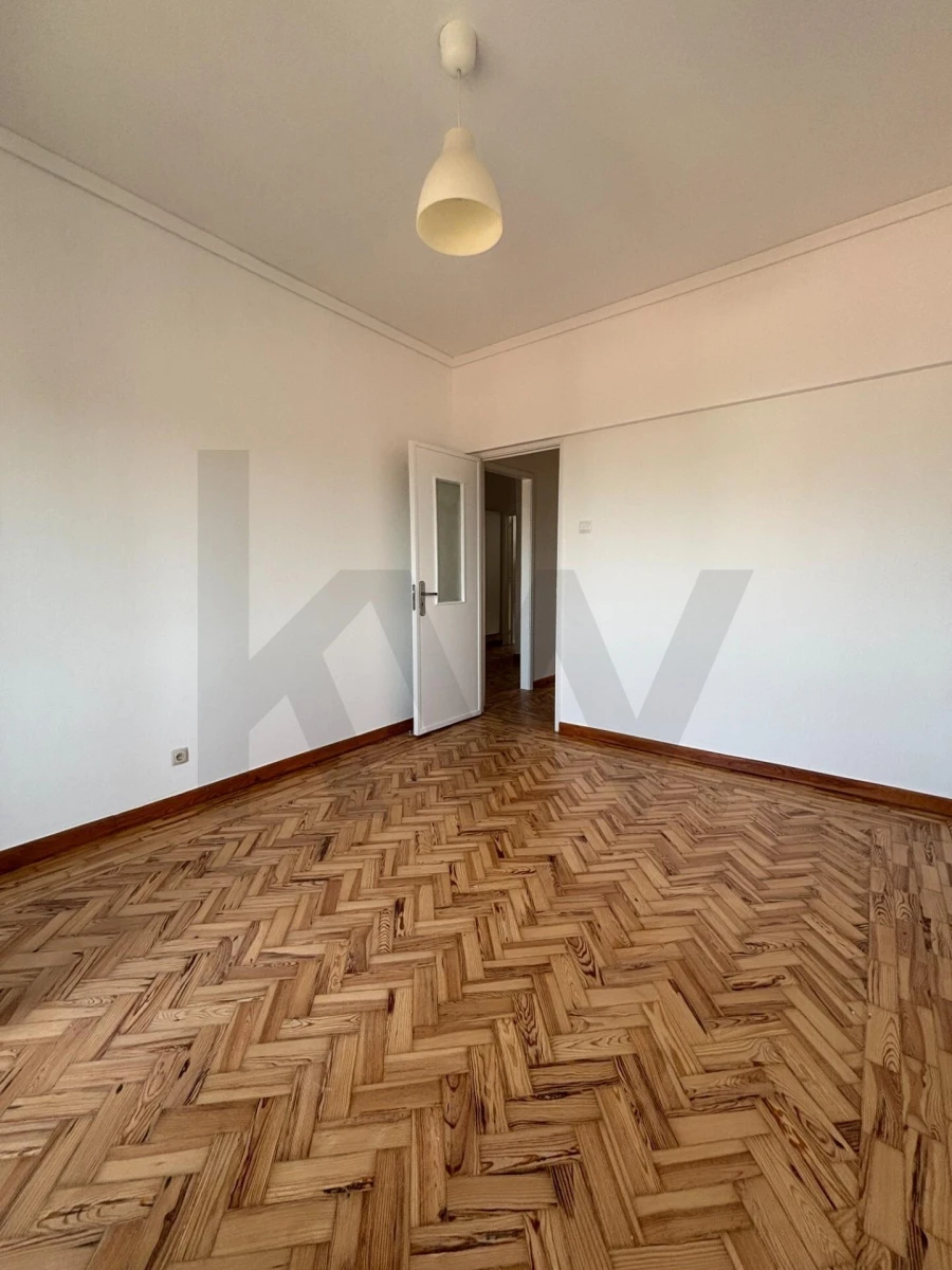 Apartamento T4 para Venda em Lumiar Foto 14
