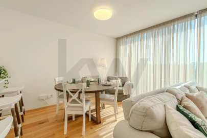 Apartamento T2 para Arrendamento em Benfica