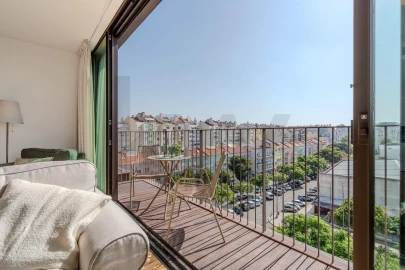 Apartamento T2 para Arrendamento em Benfica