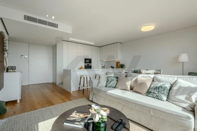 Apartamento T2 para Arrendamento em Benfica