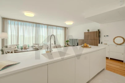 Apartamento T2 para Arrendamento em Benfica