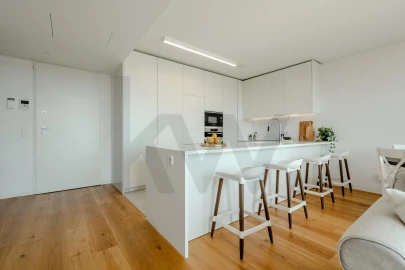 Apartamento T2 para Arrendamento em Benfica