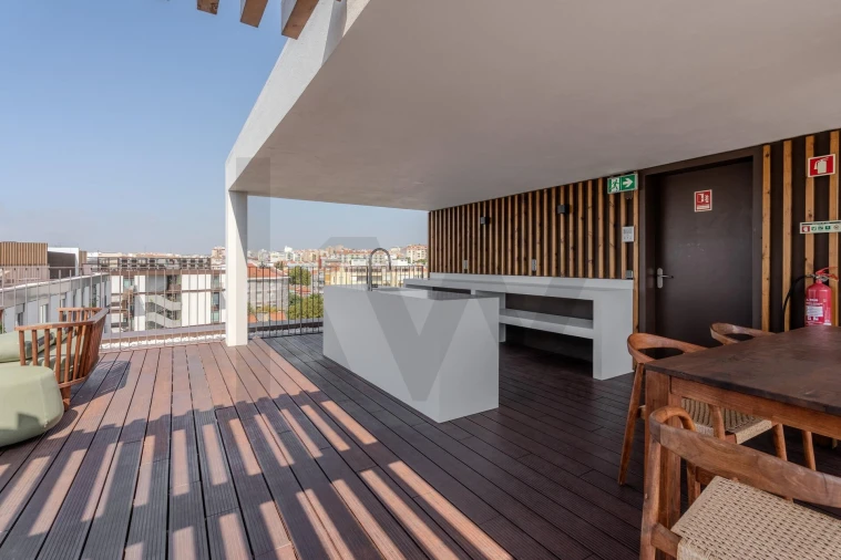 Apartamento T2 para Arrendamento em Benfica Foto 36