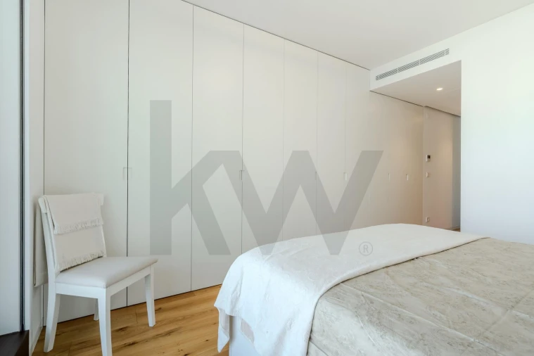 Apartamento T2 para Arrendamento em Benfica Foto 24