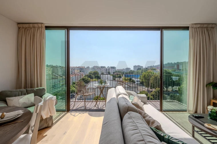 Apartamento T2 para Arrendamento em Benfica Foto 14