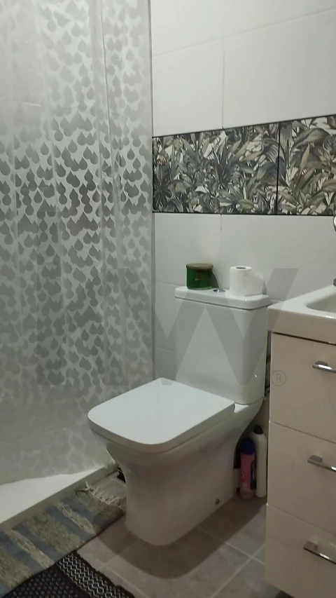 Moradia T3 para Venda em Eiras e São Paulo de Frades