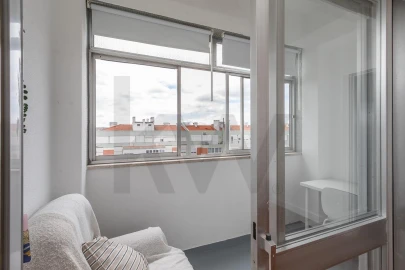 Apartamento T3 para Arrendamento em São Domingos de Benfica