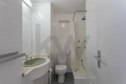 Apartamento T3 para Arrendamento em São Domingos de Benfica