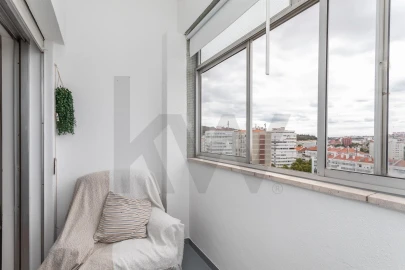 Apartamento T3 para Arrendamento em São Domingos de Benfica