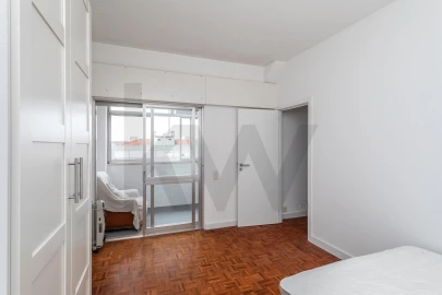 Apartamento T3 para Arrendamento em São Domingos de Benfica