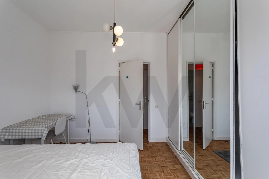 Apartamento T3 para Arrendamento em São Domingos de Benfica Foto 19