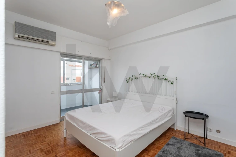 Apartamento T3 para Arrendamento em São Domingos de Benfica Foto 22