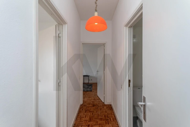 Apartamento T3 para Arrendamento em São Domingos de Benfica Foto 10