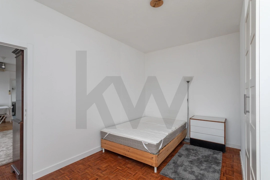 Apartamento T3 para Arrendamento em São Domingos de Benfica Foto 36