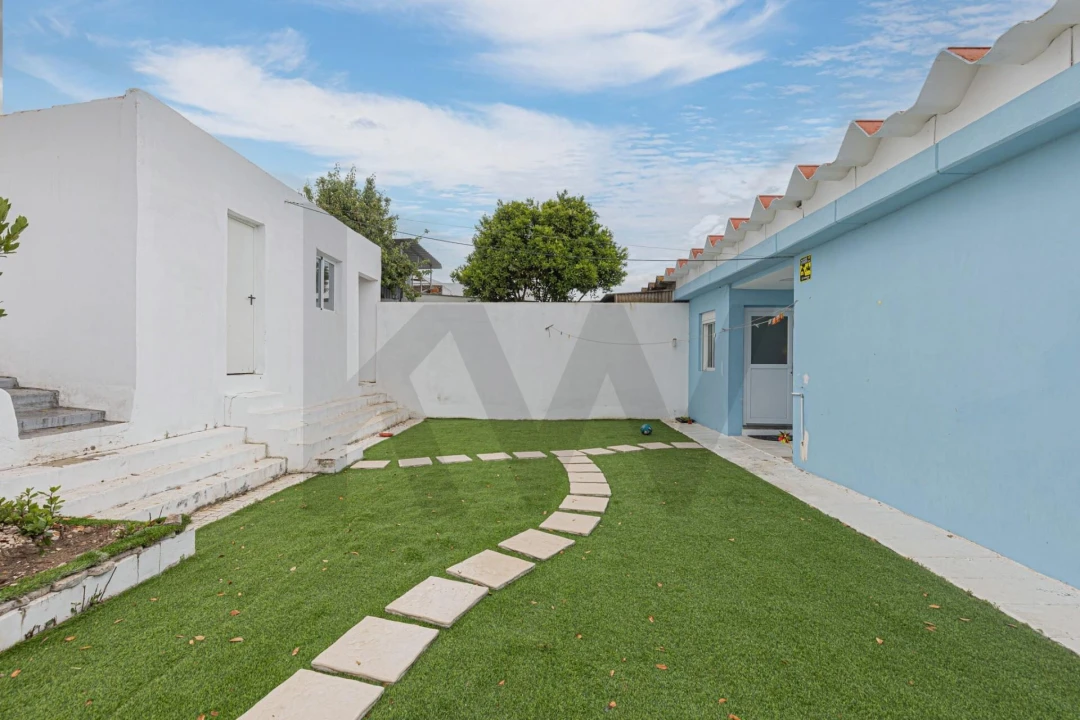 Moradia T3 para Venda em Azeitão (São Lourenço e São Simão) Foto 46
