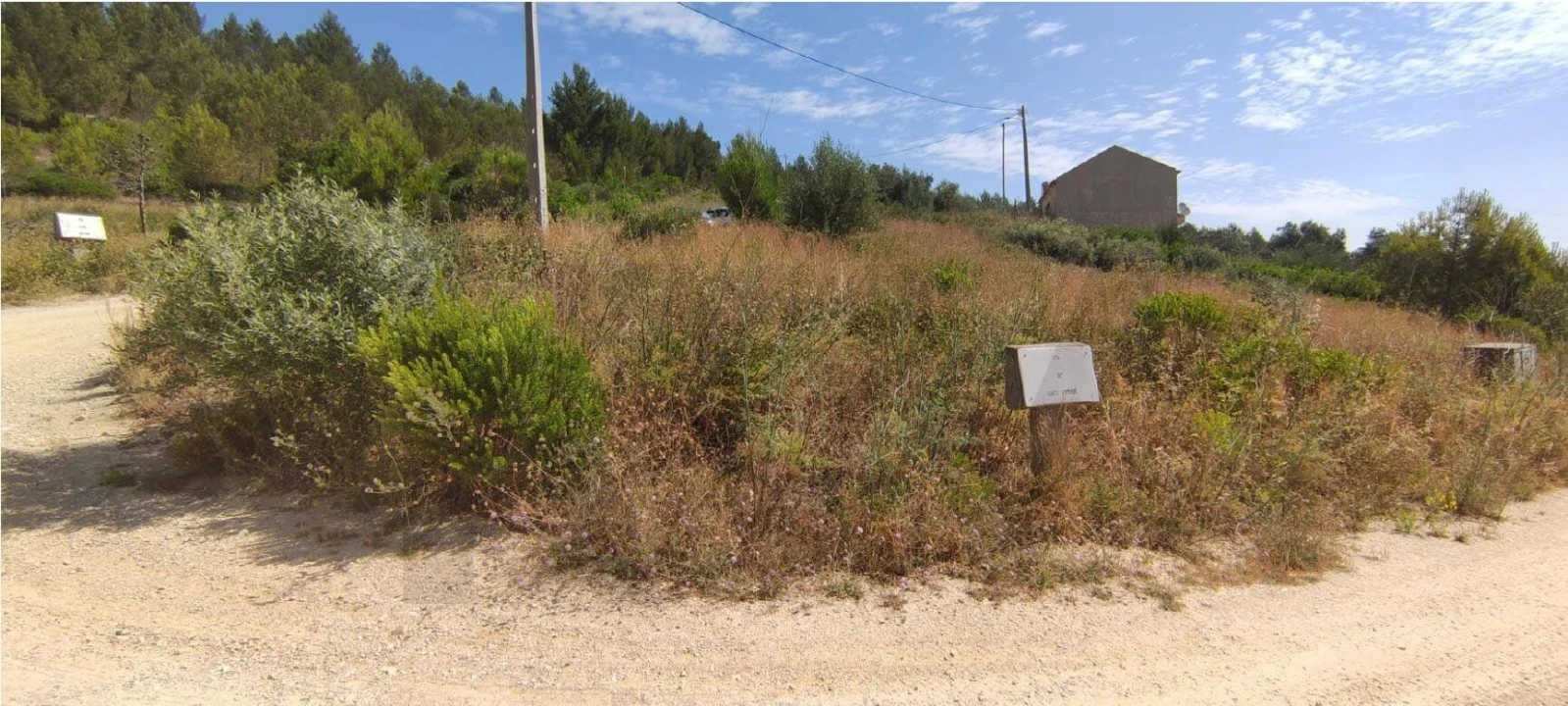 Terreno para Venda em Alverca do Ribatejo e Sobralinho Foto 1