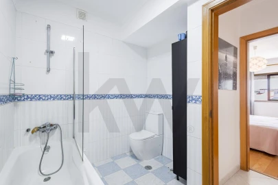 Apartamento T2 para Venda em Massamá e Monte Abraão