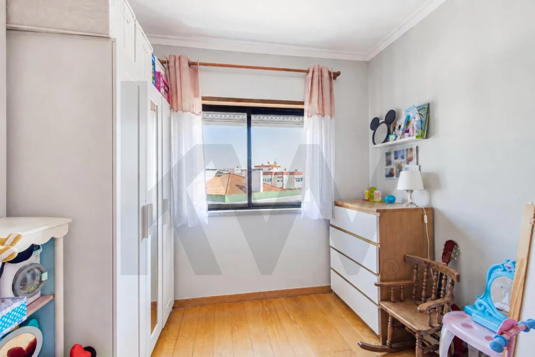 Apartamento T2 para Venda em Massamá e Monte Abraão Foto 14