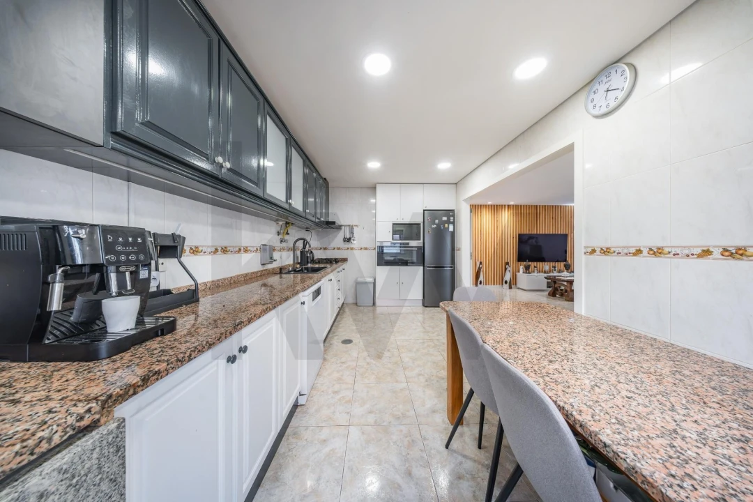 Apartamento T3 para Venda em Braga (Maximinos, Sé e Cividade) Foto 7