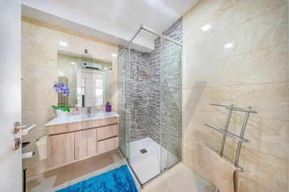 Apartamento T3 para Venda em Braga (Maximinos, Sé e Cividade)