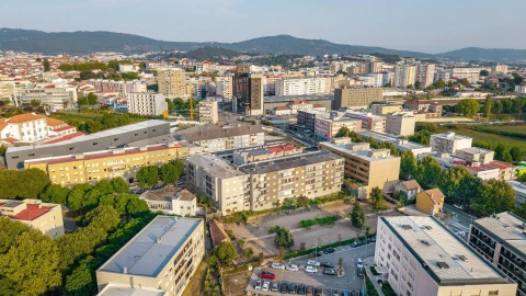 Apartamento T3 para Venda em Braga (Maximinos, Sé e Cividade)