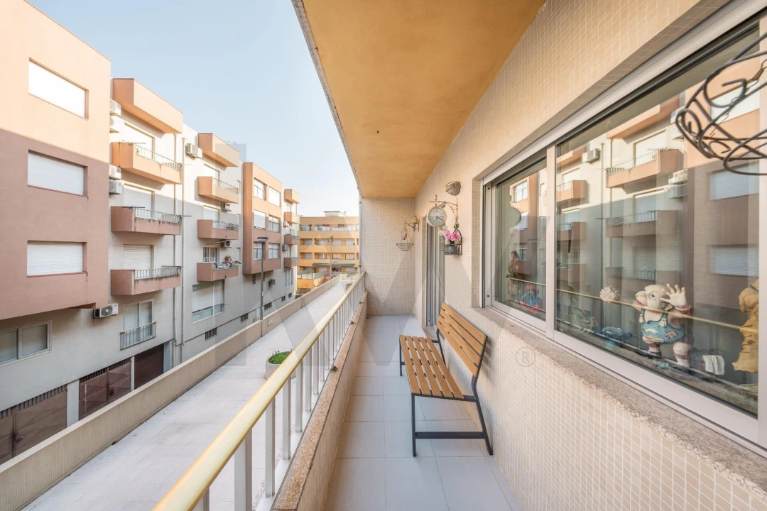 Apartamento T3 para Venda em Braga (Maximinos, Sé e Cividade) Foto 15