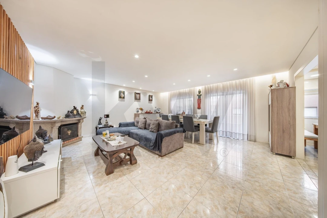 Apartamento T3 para Venda em Braga (Maximinos, Sé e Cividade) Foto 10