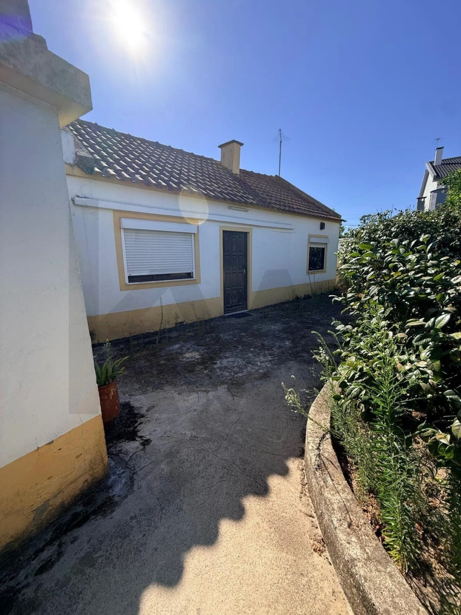 Moradia T3 para Venda em Quinta do Anjo Foto 2