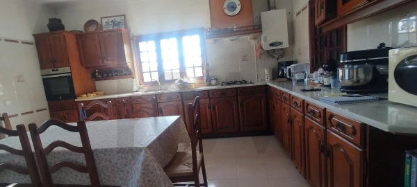 Moradia T3 para Venda em Alcoentre