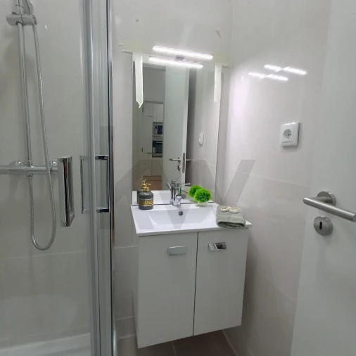 Apartamento T3 para Venda em São Domingos de Benfica Foto 16