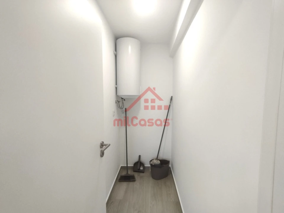 Apartamento T2 para Arrendamento em Silveira Foto 10