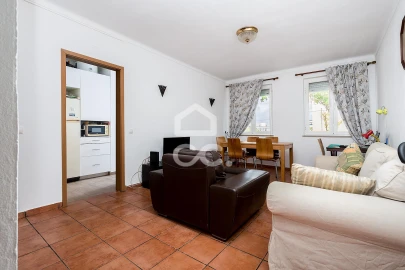 Apartamento T2 para Venda em Bacelo e Senhora da Saúde