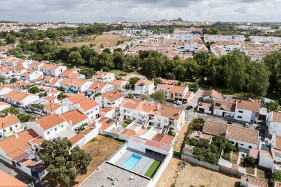 Moradia T3 para Venda em Malagueira e Horta das Figueiras