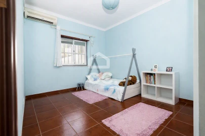 Moradia T3 para Venda em Malagueira e Horta das Figueiras